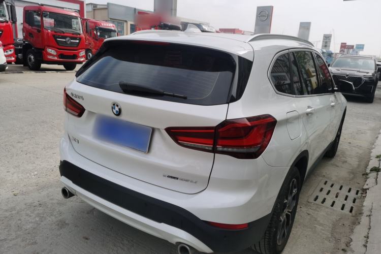 Used BMW X1 2022 sDrive25Li Leading Model Rear Right 45 Deg