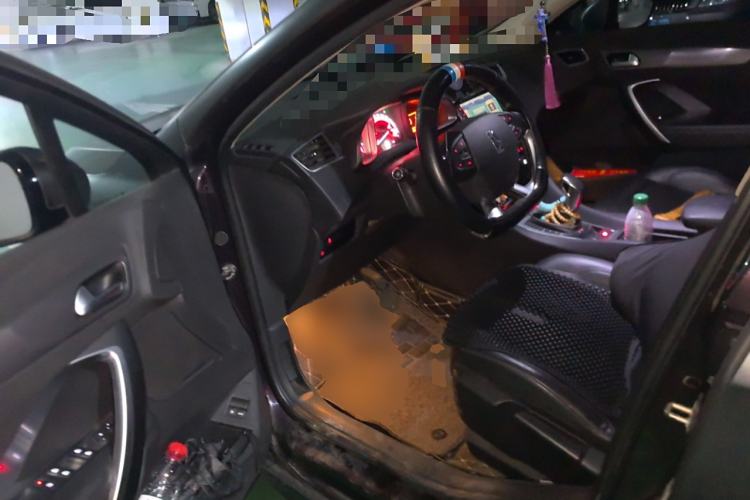 Used DS 5LS 2014 1.8L Elegant Edition VTi140
