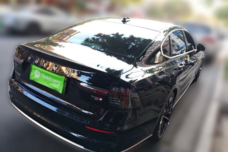 Used Volvo S90 New Energy 2026 Plug-in Hybrid Four-Wheel Drive Long-Range Zhiyi Luxury Edition
