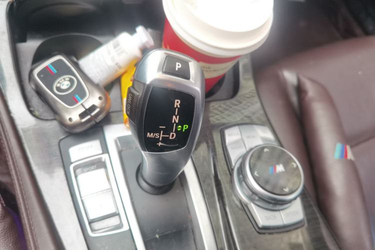 Used BMW 5 Series 2017 525Li Luxury Design Package Gear Lever