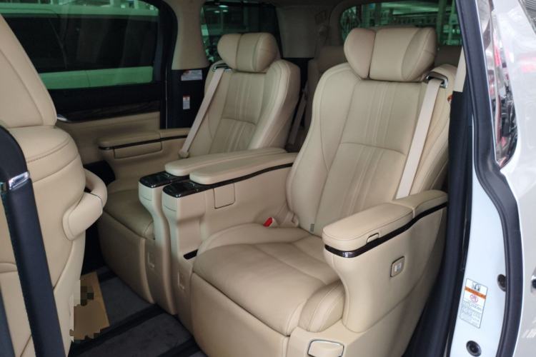 Used Toyota Alphard 2020 Dual-Engine 2.5L Prestige Edition