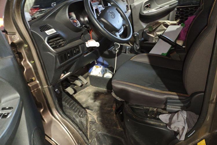 Used CHANGAN KAICHENG Ruixing M60 2023 1.5L GDI Comfort-Class Passenger Vehicle 6/7 Seats Left Front Seat