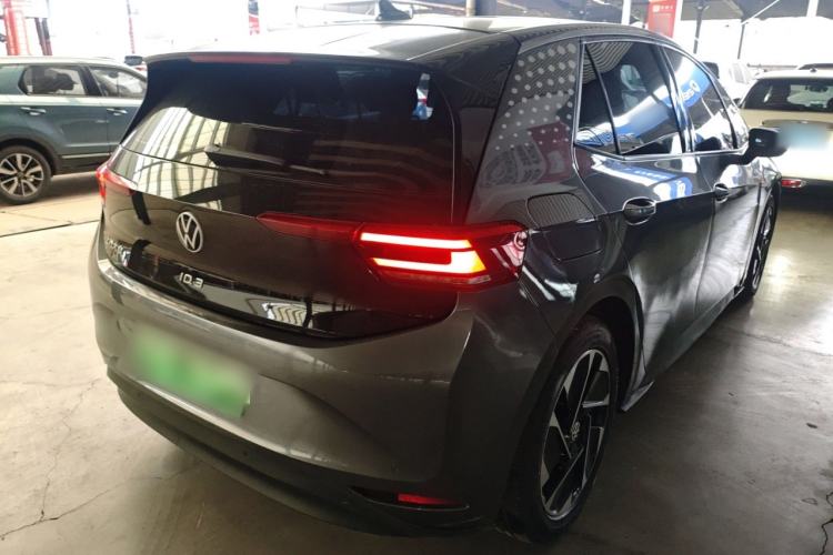 Used Volkswagen ID.3 2023 Pure Smart Edition Rear Right 45 Deg