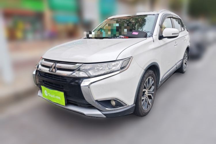 Used Mitsubishi Outlander 2018 2.0L Two-Wheel Drive Glory Edition 5 Seats