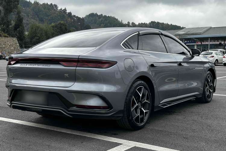 Used BYD Han 2022 DM-i 242km Flagship Model