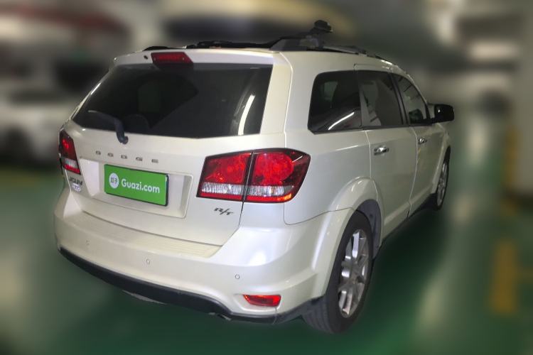 Used Dodge Journey 2013 2.4L Two-Wheel Drive Luxury Version