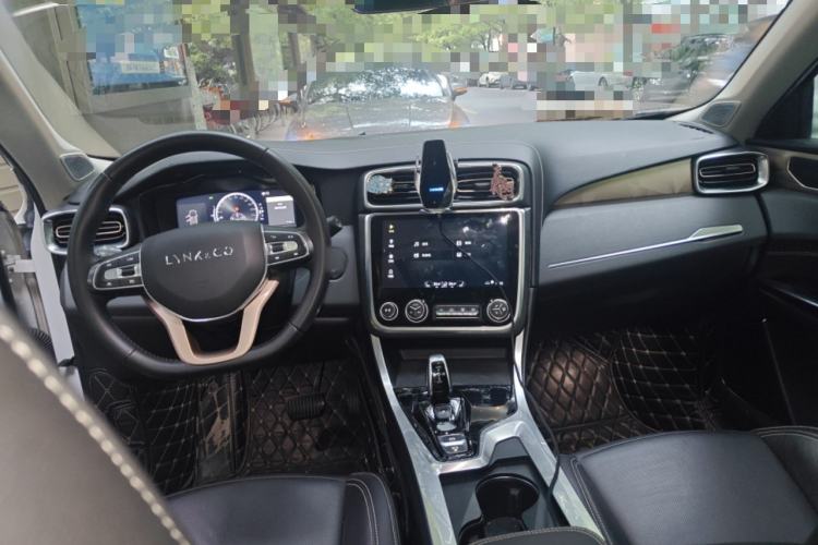 Used Lynk & Co 01 2017 2.0T Two-Wheel Drive Pro Edition
