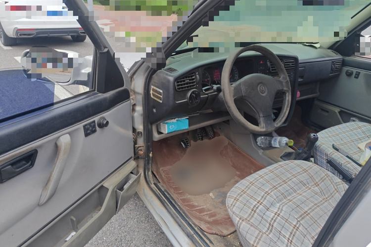 Used Volkswagen Jetta 2010 1.6L Partner