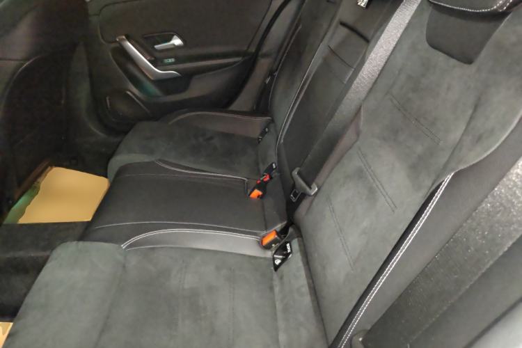 Used Mercedes-Benz A-Class 2022 Revised Version A 200 L Sport Sedan Fashionable Style
