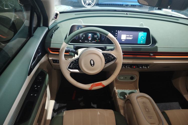 Used ORA Good Cat 2024 401 km Range Luxury Version 135 kW
