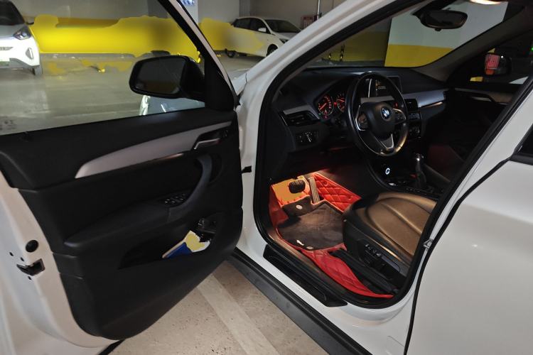 Used BMW X1 2016 sDrive18Li Premium Edition
