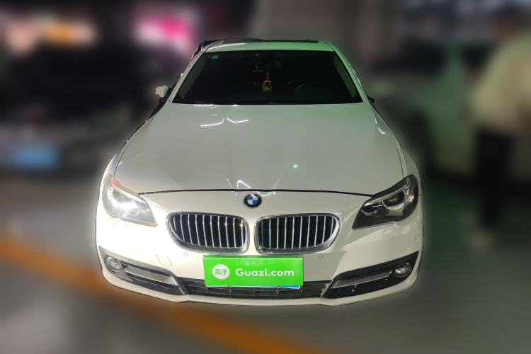 Used BMW 5 Series 2014 525Li Leading Model
