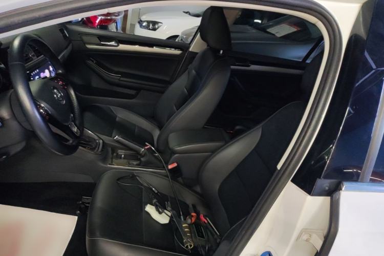 Used Volkswagen Sagitar 2017 1.6L Automatic Comfort Model Left Front Seat