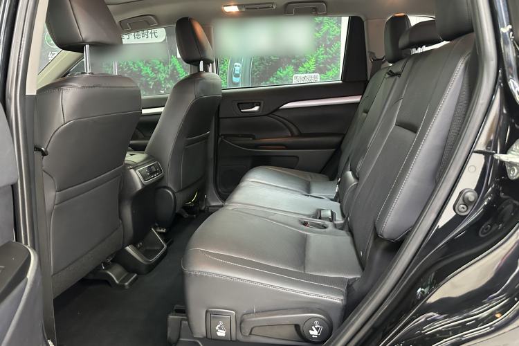 Used Toyota Highlander 2018 2.0T Four-Wheel Drive Prestige Version 7 Seats China VI Standard

