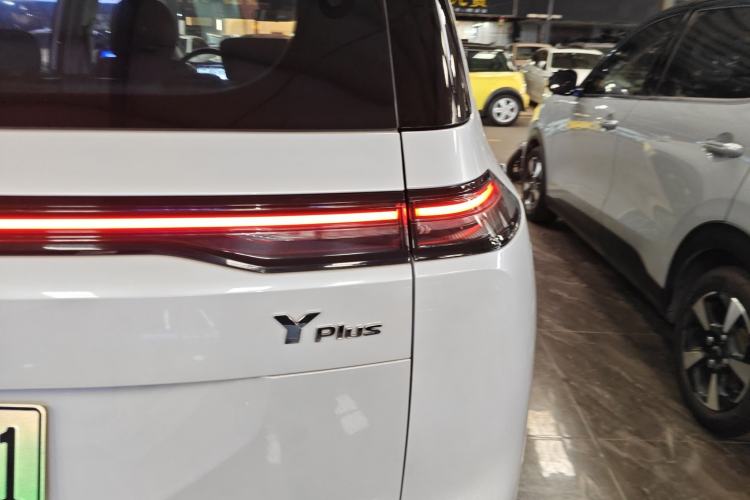 Used AION Y 2022 Plus 70 Smart Edition
