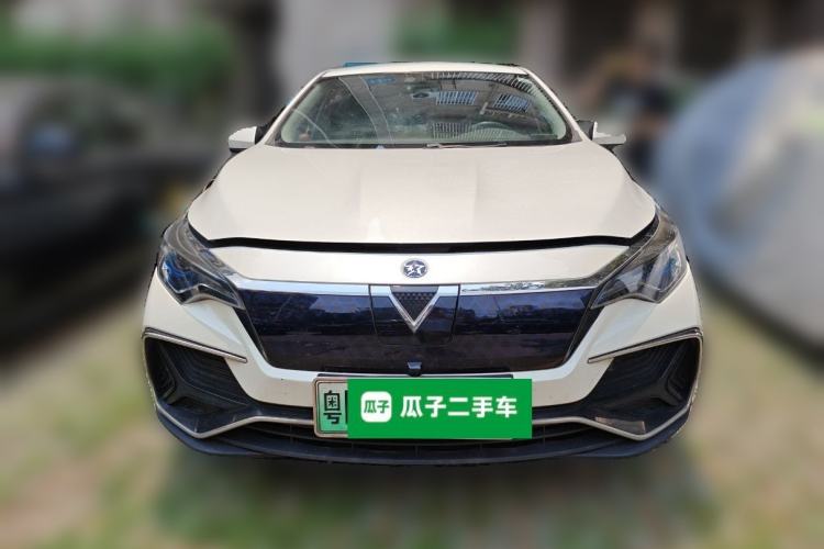 Used Venucia D60EV 2022 Standard Range Smart Drive Version Front