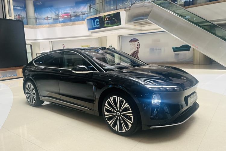 Used Nio ET9 2025 100 kWh