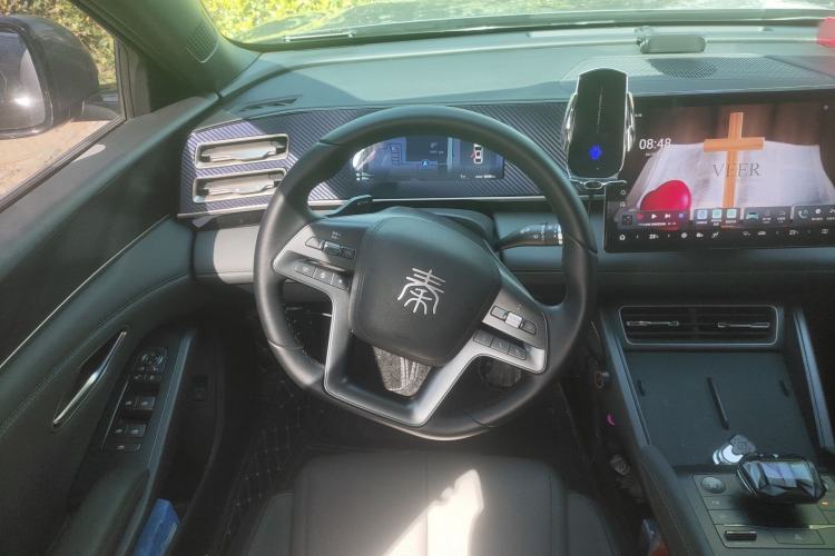 Used BYD Qin L 2025 DM-i Smart Drive 80KM Leading Model
