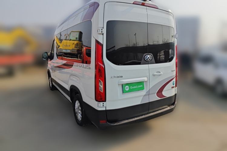 Used SAIC MAXUS Xintu V90 2024 ZhiJie 2.0T Automatic Rear-Drive Long-Wheelbase High-Roof Model with Single Rear Tire Available in 6/7-Seater Configurations
