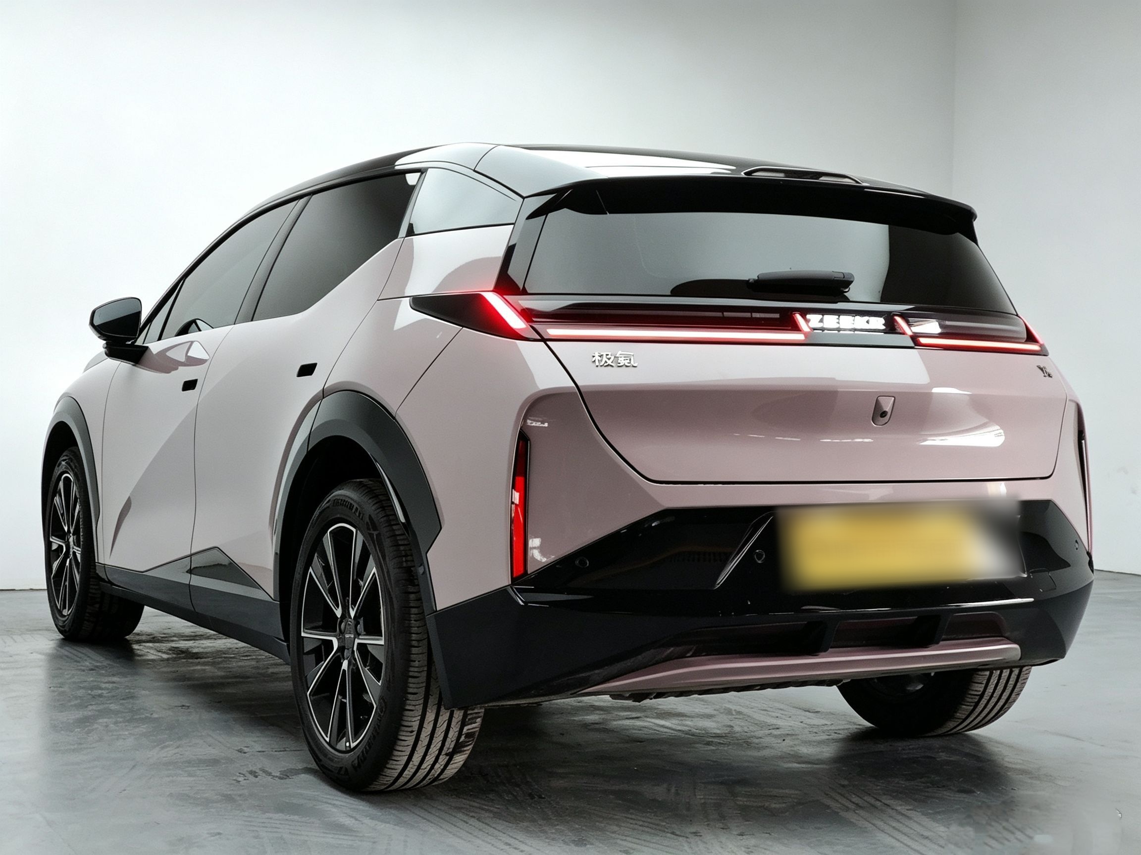 Zeekr X 2025 5-Seater Long-Range Version — снимка 15