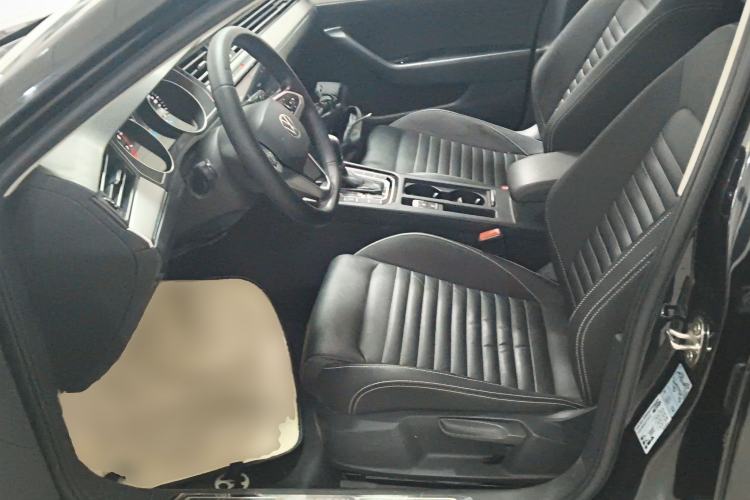 Used Volkswagen Magotan 2020 280TSI DSG Comfort Edition Left Front Seat