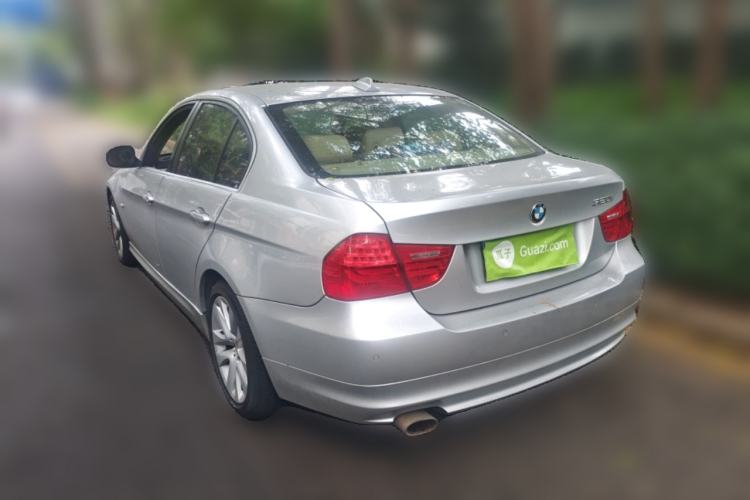Used BMW 3 Series 2011 320i Luxury Edition Rear Left 45 Deg