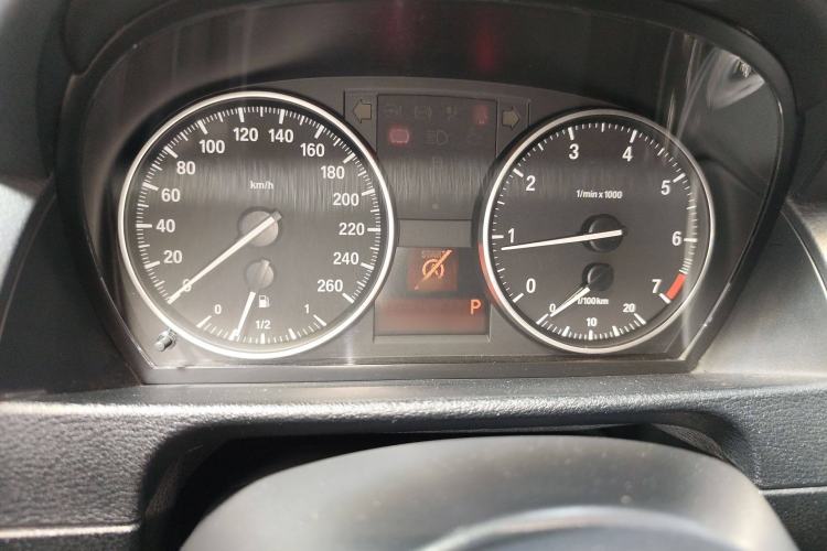 Used BMW X1 2015 sDrive18i Leading Edition