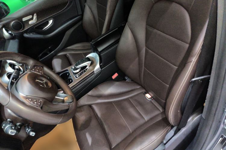 Used Mercedes-Benz GLC 2017 GLC 300 4MATIC Sport Edition Left Front Seat