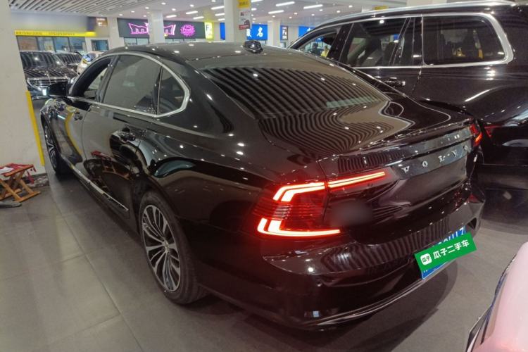 Used Volvo S90 2024 B5 Zhiyi Luxury Edition
