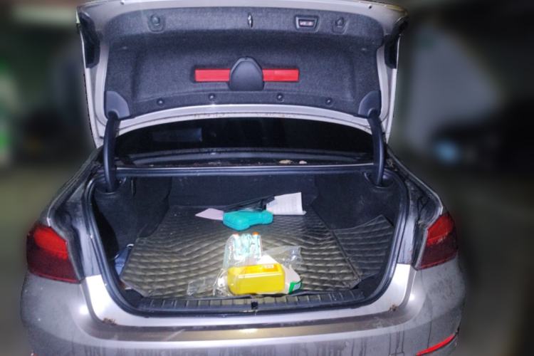 Used BMW 5 Series New Energy 2020 Mileage Upgrade Version 530Le Luxury Package Trunk