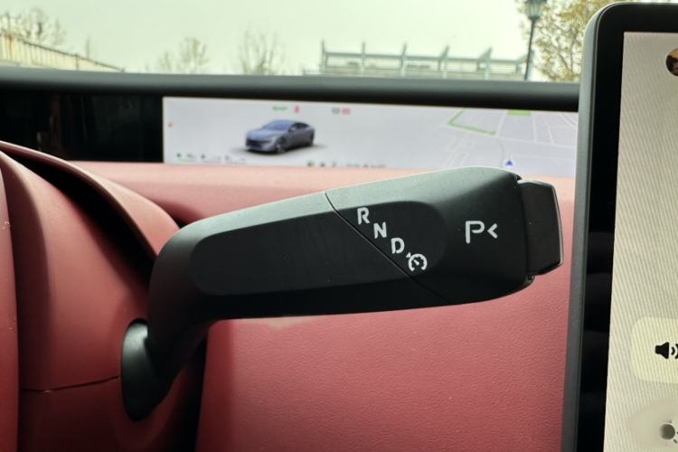 Used Avatr 12 2025 Year Updated Ultra Extended-Range Version Gear Lever