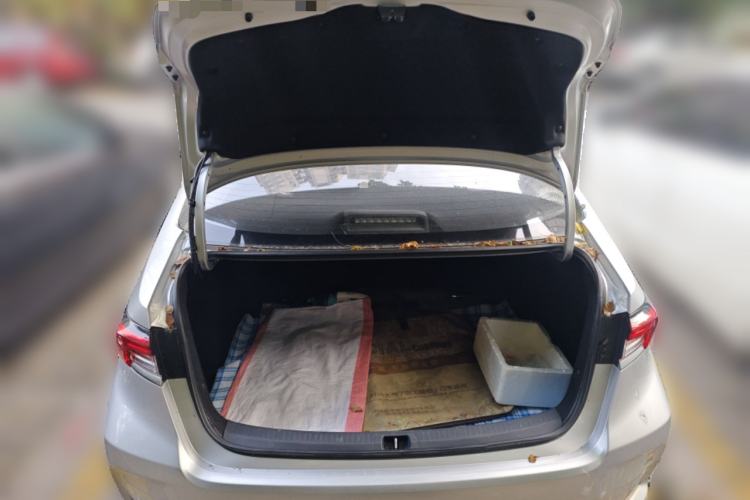 Used Toyota Corolla 2021 Dual-Motor 1.8L E-CVT Elite Edition