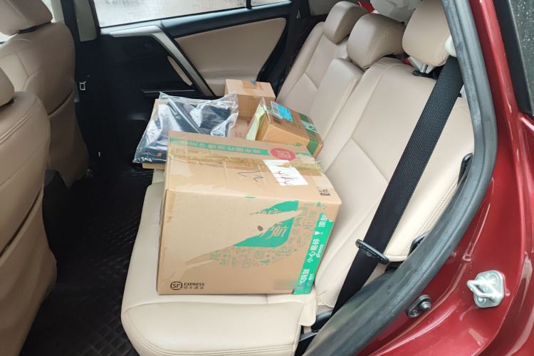 Used Toyota RAV4 2016 2.0L CVT Two-Wheel Drive Urban Edition China V Standard