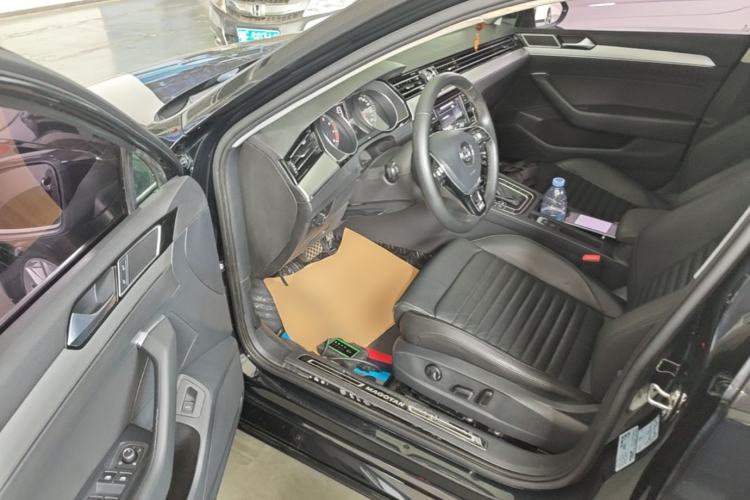 Used Volkswagen Magotan 2018 330TSI DSG Advanced Model