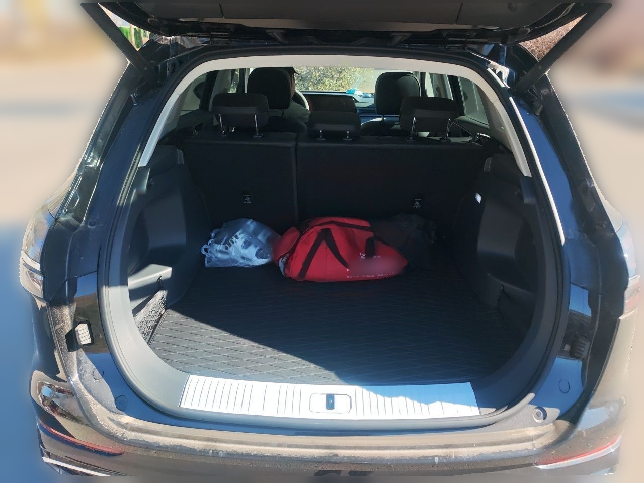 Hongqi HS5 2026 Model 2.0T Two-Wheel Drive Qi Xiang Pro Edition — снимка 16