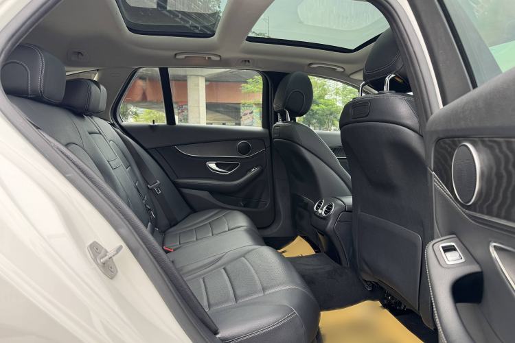 Used Mercedes-Benz C-Class 2015 C 200 station wagon