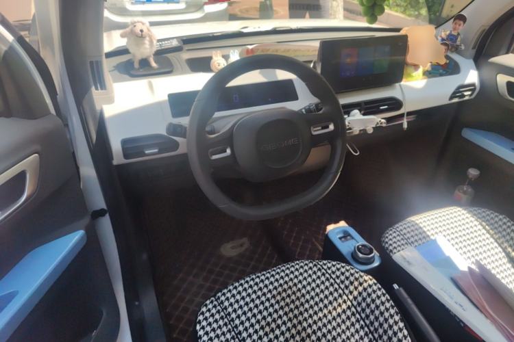 Used Geely Galaxy Panda 2023 Panda Mini 200km Endurance Bear
