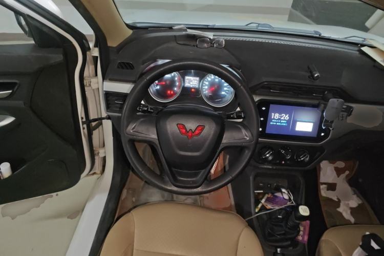 Used Wuling Hongguang 2021 1.5L S Comfort Edition LAR
