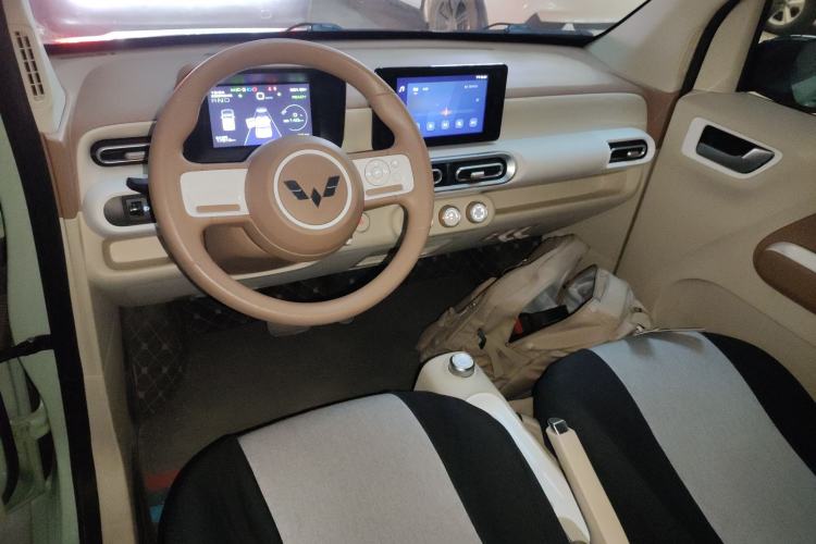 Used Wuling Hongguang MINIEV 2024 3rd Generation 170 km
