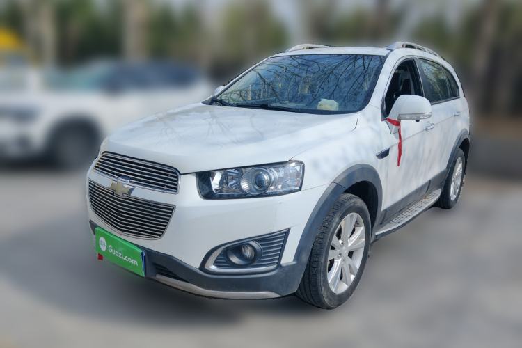 Used Chevrolet Captiva 2015 2.4L 4x4 Flagship Edition 7-Seater