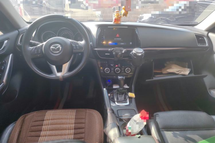 Used Mazda Atenza 2015 2.0L Blue Sky Luxury Edition Center Console