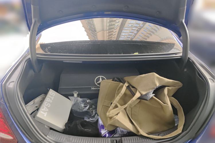 Used Mercedes-Benz E-Class 2018 E 300 L Luxury Model Trunk