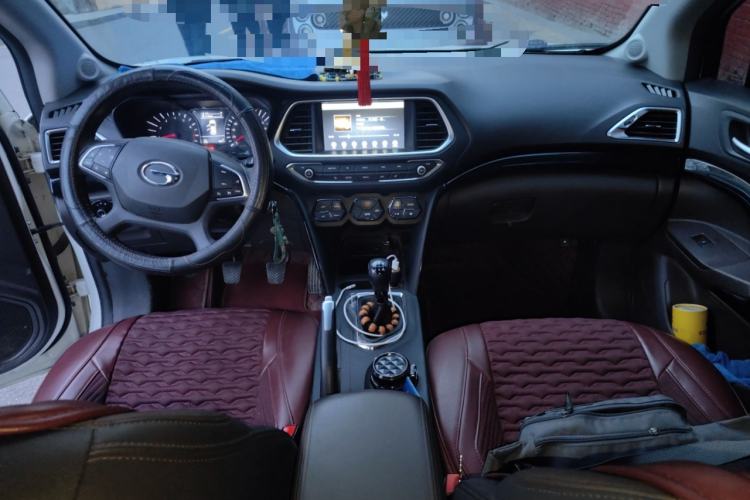 Used GAC Trumpchi GS4 2017 235T Manual Two-Wheel Drive Luxury Edition
