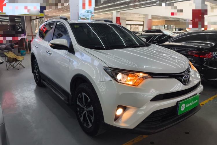 Used Toyota RAV4 2016 2.0L CVT Two-Wheel Drive Comfort Edition China V Standard