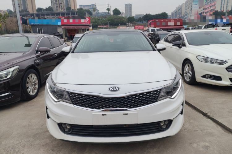 Used Kia K5 2017 2.0L Automatic 15th Anniversary Special Edition LUX
