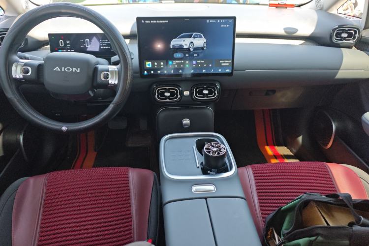 Used AION UT 2025 330 Starlight Edition