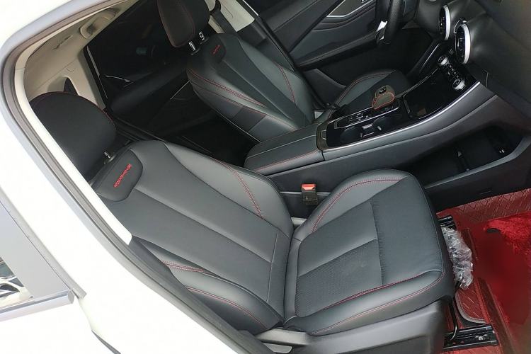 Used FORTHING T5 EVO 2021 1.5TD DCT Platinum Edition
