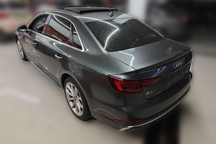 Used Audi A4L 2019 40 TFSI Fashion Edition China VI Emission Standard Rear Left 45 Deg