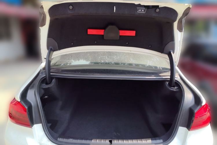 Used BMW 5 Series 2018 Facelifted 530Li Luxury Edition Premium Package Trunk