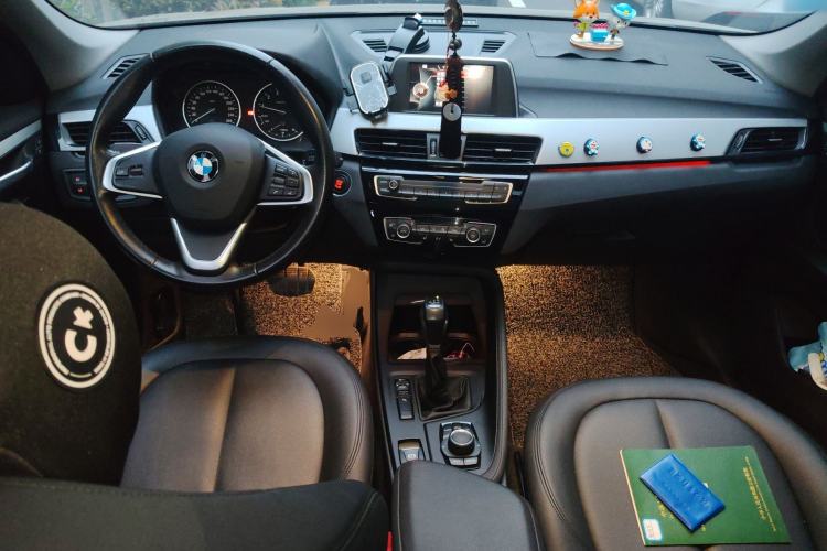 Used BMW X1 2016 sDrive18Li Premium Edition Center Console